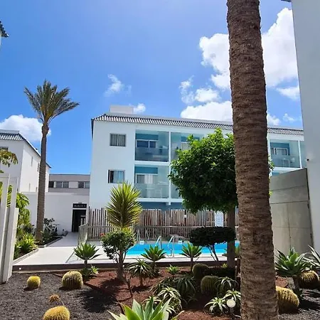 Cool Near Pool & Ac 1 Aparthotel *